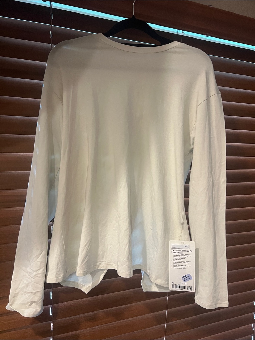 Women Long-Sleeve Crewneck Shirt - White